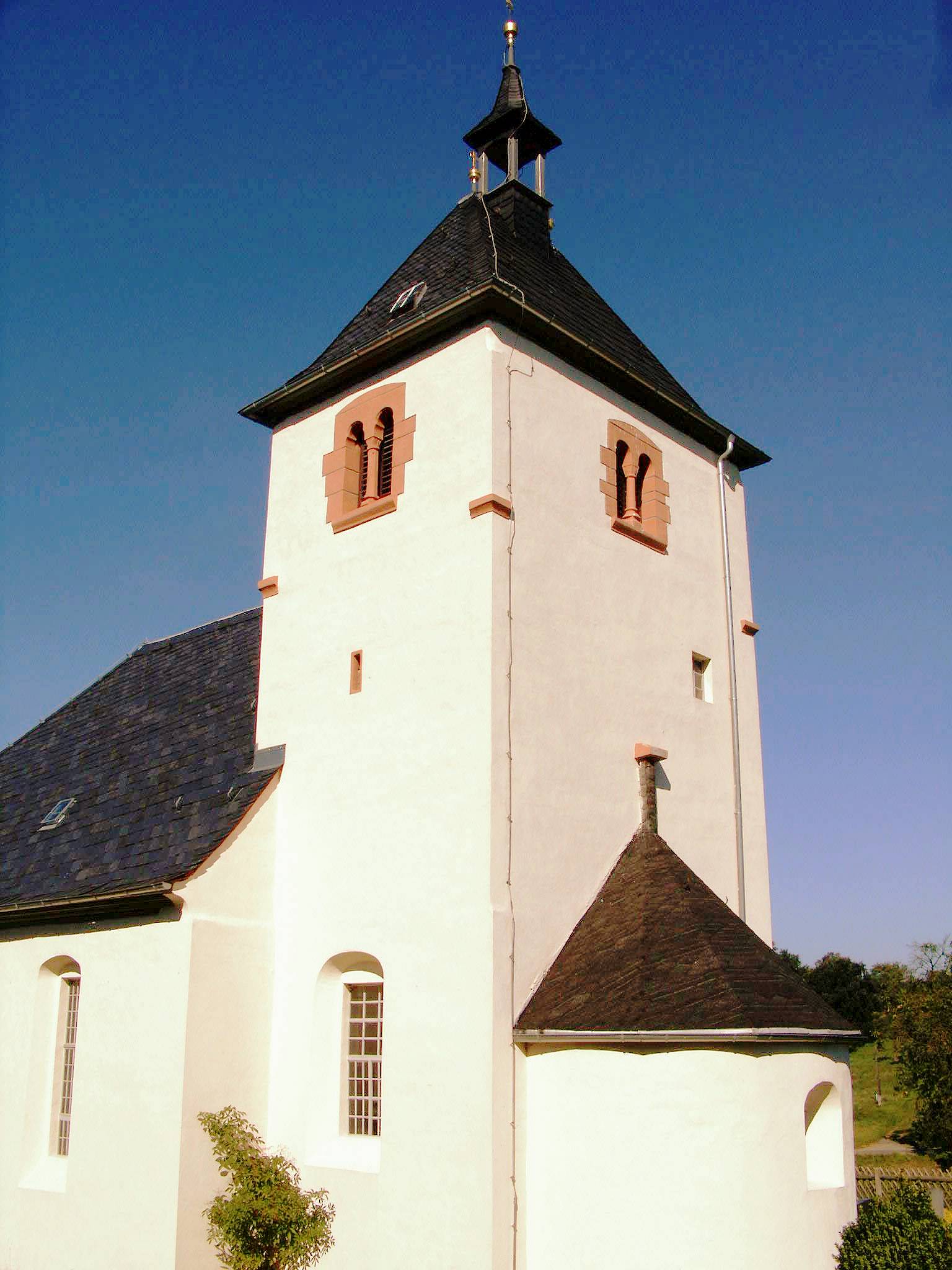 Die St. Magarethenkirche Die St. Magarethenkirche zu Seifersdorf